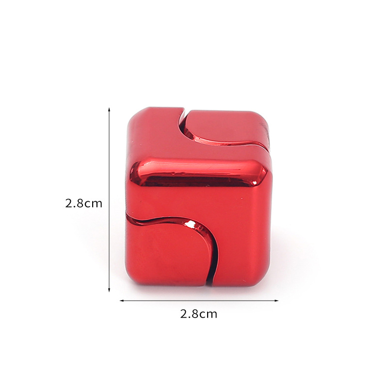 Juguete de cubo giratorio de m - Cool Office Tech Gadgets reseña y precio